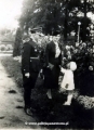 Nadkom. A.Janasinski z rodzina, Bialystok, 09.09.1938.jpg