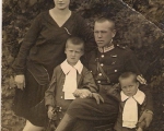 St.przod. Adolf Rzewuski z rodzina (1).jpg