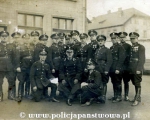 Szkola policyjna Piaski k.Sosnowca, 1924.jpg