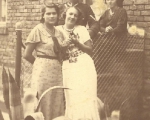 Wladyslaw Grandowski z rodzina okolo 1933.jpg