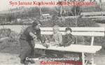 Janusz Kozlowski z lalka-policjantem, Radomsko 1939.jpg